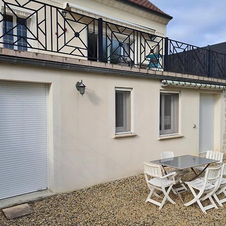 Ferienwohnung Chez Jaja Et Phiphi Bourg-et-Comin Exterior foto